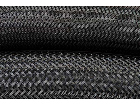 PEEK Geflechtschlauch aus hitzebeständigem Kunststoff