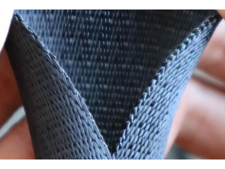 Hochbelastbarer Gewebeschrumpfschlauch (Köperbindung)