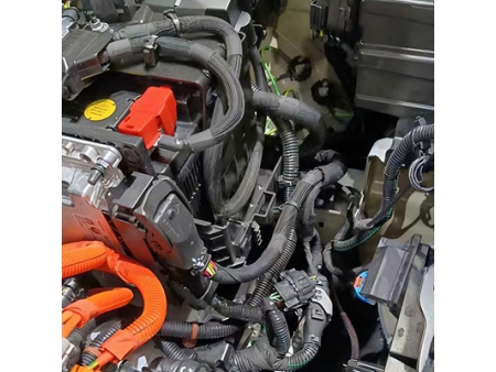 Hochbelastbarer Gewebeschrumpfschlauch (Köperbindung)