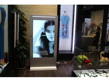 Digitaler Shopping-Spiegel/Interaktive Einkaufstische