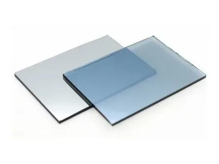 Reflektierendes Glas  (Sonnenschutzglas)