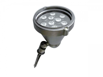 An Mast montierte LED-Rasenlampe